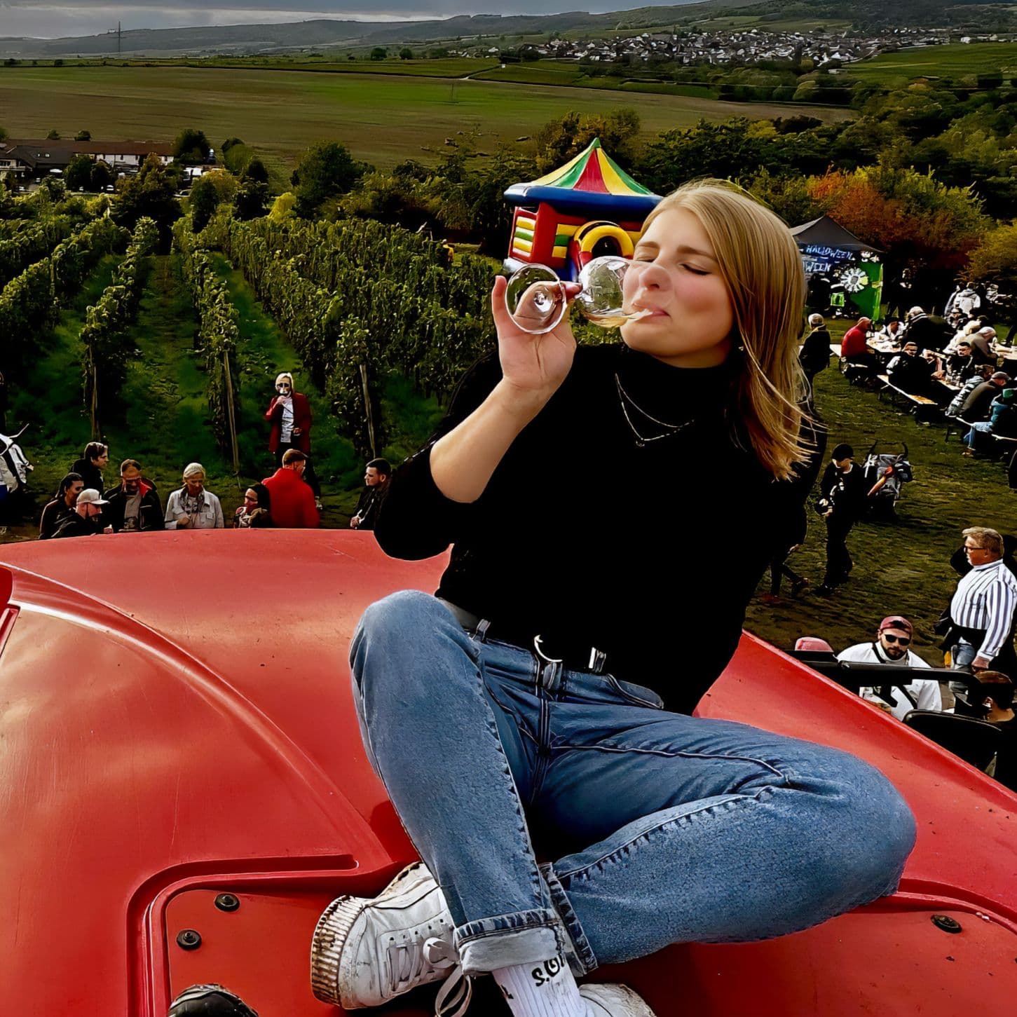 FOKUS: Katharina Bausch - Wie Techno und Riesling den Rheingau verbinden - Rheingau Kompass Podcast