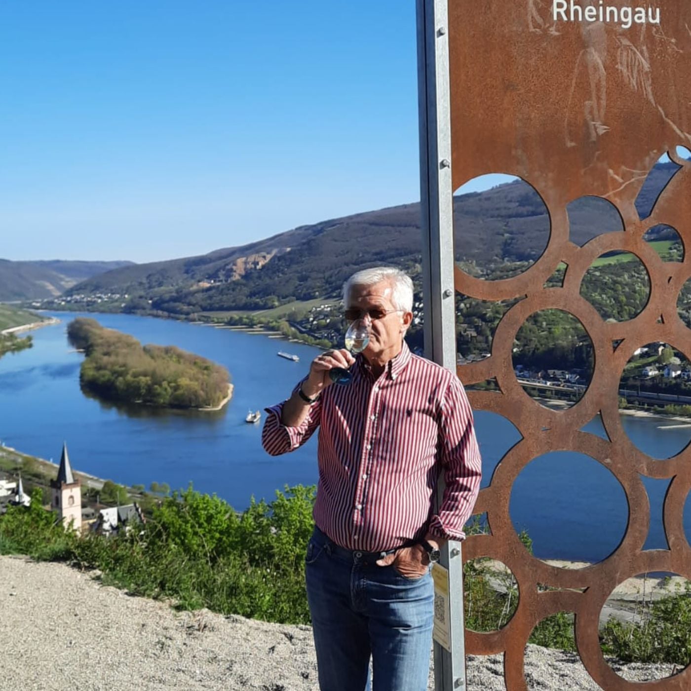 Edwin Schneider - Geheimtipps und Geschichten aus dem Rheingau